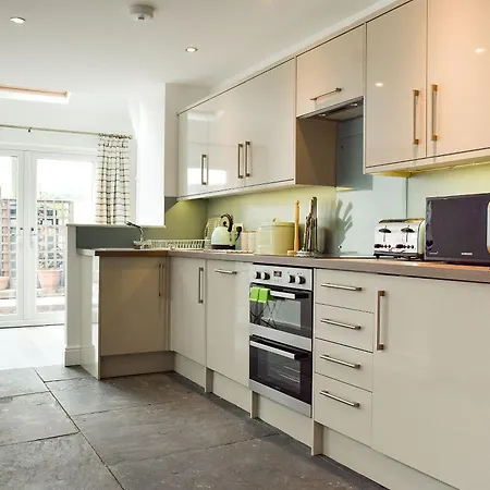 Three Peaks House בית נופש *